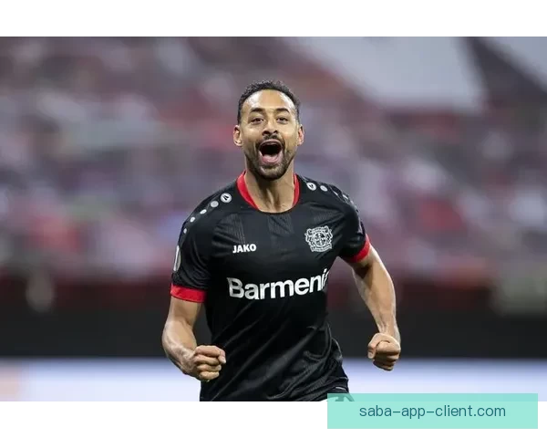 以萨福诺夫自述门将风格朗斯防守不给对手破门机会